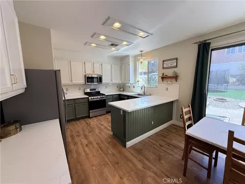 Kitchen - 33193 Romance, Temecula, CA 92592 photo 2 of 6