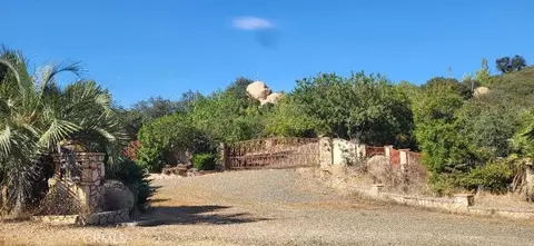 41420 Hacienda Dr, Murrieta, CA 92562