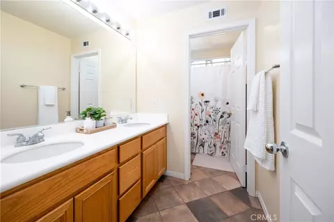 Bath - 39879 Camden Ct, Temecula, CA 92591 photo 4 of 4
