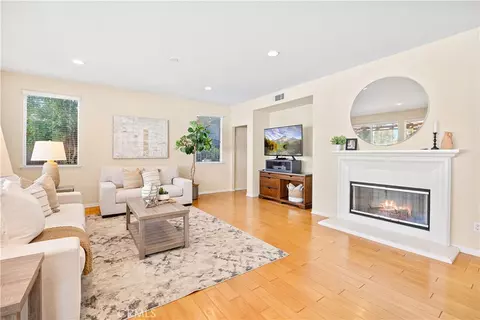 Living - 39879 Camden Ct, Temecula, CA 92591 photo 5 of 6