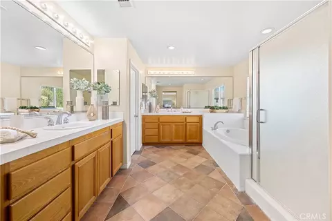 Bath - 39879 Camden Ct, Temecula, CA 92591 photo 3 of 4