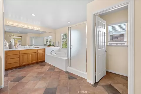 Entry Way - 39879 Camden Ct, Temecula, CA 92591 photo 8 of 8
