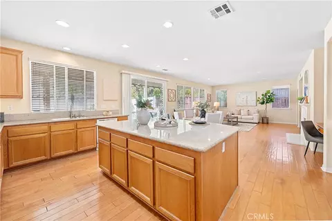 Kitchen - 39879 Camden Ct, Temecula, CA 92591 photo 4 of 5