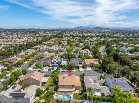 View/Area - 39879 Camden Ct, Temecula, CA 92591 photo 2 of 7