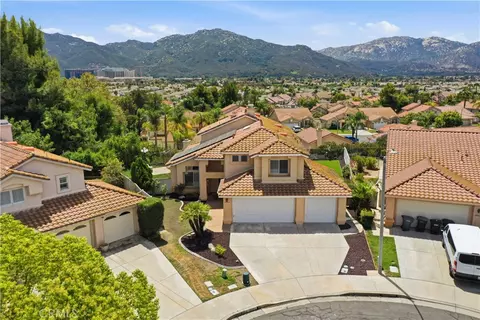 View/Area - 32063 Corte Bonilio, Temecula, CA 92592 photo 1 of 12