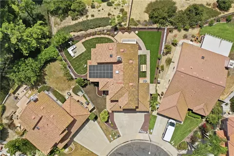 View/Area - 32063 Corte Bonilio, Temecula, CA 92592 photo 4 of 12