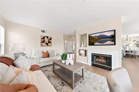 Living - 32063 Corte Bonilio, Temecula, CA 92592 photo 3 of 3