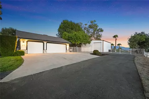 Exterior - 33747 Madera De Playa, Temecula, CA 92592 photo 19 of 21