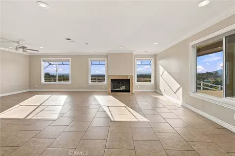 Living - 38311 Chaparral Dr, Temecula, CA 92592 photo 2 of 9
