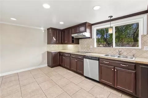 Kitchen - 38311 Chaparral Dr, Temecula, CA 92592 photo 1 of 1