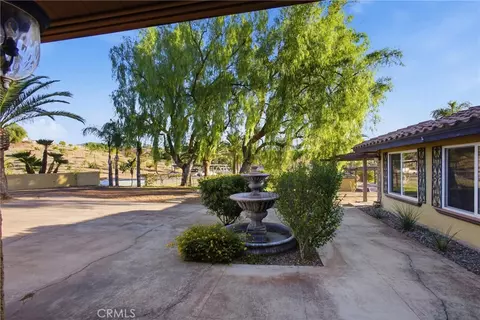 Exterior - 38311 Chaparral Dr, Temecula, CA 92592 photo 5 of 17