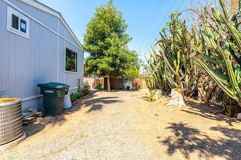 Exterior - 3017 Lake View Dr, Perris, CA 92571 photo 4 of 11