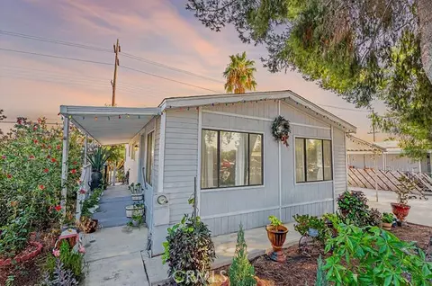Other - 3017 Lake View Dr, Perris, CA 92571 photo 2 of 7