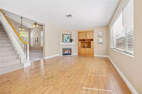 Living - 30975 Brassie Ln, Temecula, CA 92591 photo 5 of 7