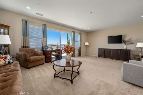 Living - 34338 Champoux Ct, Temecula, CA 92592 photo 4 of 4