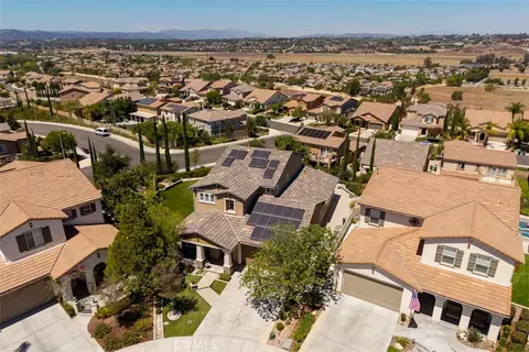 View/Area - 34338 Champoux Ct, Temecula, CA 92592 photo 3 of 17