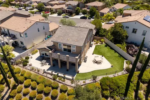 View/Area - 34338 Champoux Ct, Temecula, CA 92592 photo 10 of 17