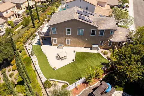 View/Area - 34338 Champoux Ct, Temecula, CA 92592 photo 5 of 17