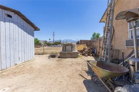 Exterior - 375 E 2nd, San Jacinto, CA 92583 photo 7 of 10