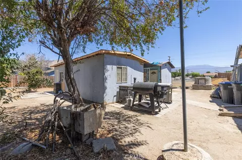 Exterior - 375 E 2nd, San Jacinto, CA 92583 photo 2 of 10