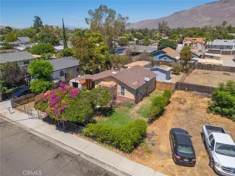 View/Area - 375 E 2nd, San Jacinto, CA 92583 photo 1 of 9