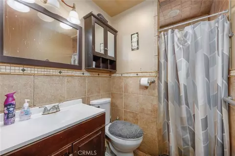 Bath - 375 E 2nd, San Jacinto, CA 92583 photo 1 of 1