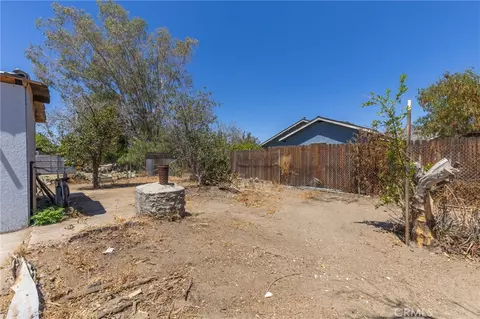 Exterior - 375 E 2nd, San Jacinto, CA 92583 photo 4 of 10