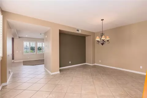 Living - 46223 Drymen Ave, Temecula, CA 92592 photo 3 of 10