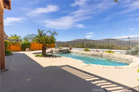 Exterior - 46223 Drymen Ave, Temecula, CA 92592 photo 5 of 7