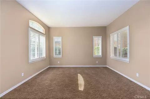 Living - 46223 Drymen Ave, Temecula, CA 92592 photo 2 of 10