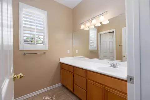 Bath - 46223 Drymen Ave, Temecula, CA 92592 photo 1 of 3