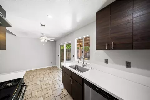 Entry Way - 1333 Hunter, Redlands, CA 92374 photo 1 of 1