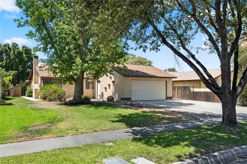 Exterior - 1333 Hunter, Redlands, CA 92374 photo 2 of 8