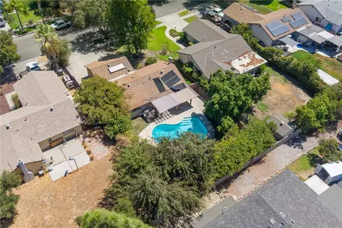 View/Area - 1333 Hunter, Redlands, CA 92374 photo 2 of 3