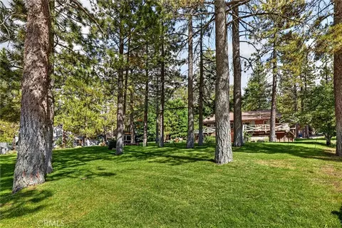 Exterior - 39112 Waterview, Big Bear Lake, CA 92315 photo 3 of 8