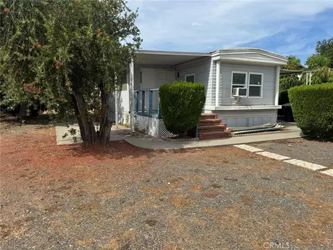 16437 Pinyon, Lake Elsinore, CA 92530
