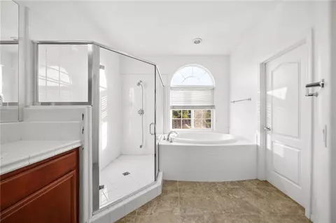 Bath - 21672 Front, Wildomar, CA 92595 photo 2 of 3