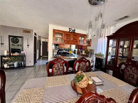 Dining - 1705 Edgefield, Perris, CA 92571 photo 2 of 3