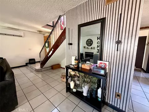 Entry Way - 1705 Edgefield, Perris, CA 92571 photo 2 of 2