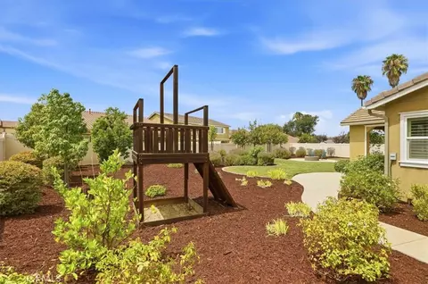 Exterior - 33563 Sunbonnet Ct, Wildomar, CA 92595 photo 13 of 26