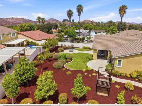 Exterior - 33563 Sunbonnet Ct, Wildomar, CA 92595 photo 19 of 26