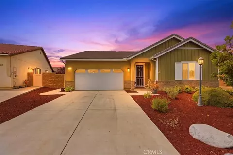 Exterior - 33563 Sunbonnet Ct, Wildomar, CA 92595 photo 1 of 26