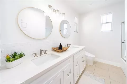 Bath - 5162 Cobalt W, Oceanside, CA 92057 photo 4 of 7