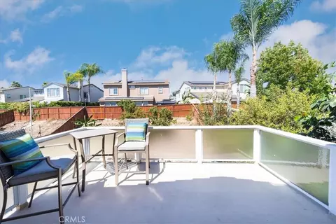 Exterior - 5162 Cobalt W, Oceanside, CA 92057 photo 5 of 17