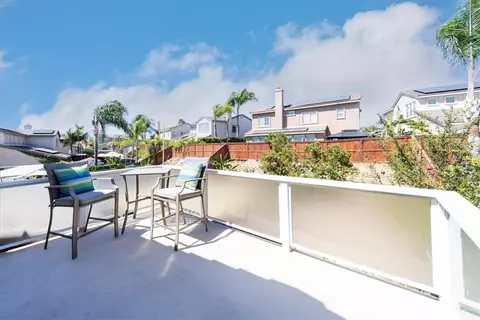 Exterior - 5162 Cobalt W, Oceanside, CA 92057 photo 6 of 17