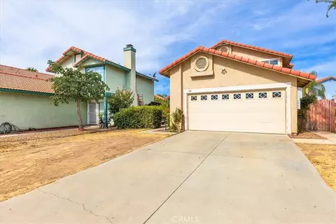 Exterior - 754 De La Luz, Perris, CA 92571 photo 2 of 7