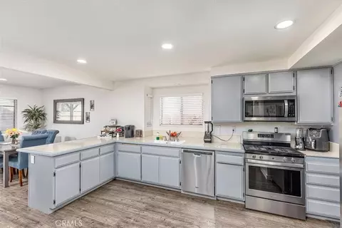 Kitchen - 754 De La Luz, Perris, CA 92571 photo 3 of 3