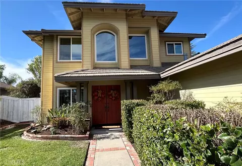 Exterior - 42079 Humber Dr, Temecula, CA 92591 photo 2 of 10