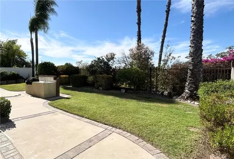 Exterior - 42079 Humber Dr, Temecula, CA 92591 photo 8 of 10
