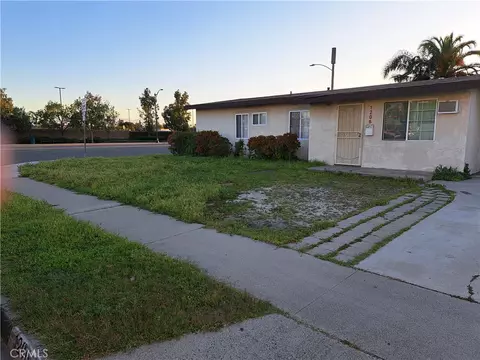 1202 S Palm, Anaheim, CA 92805